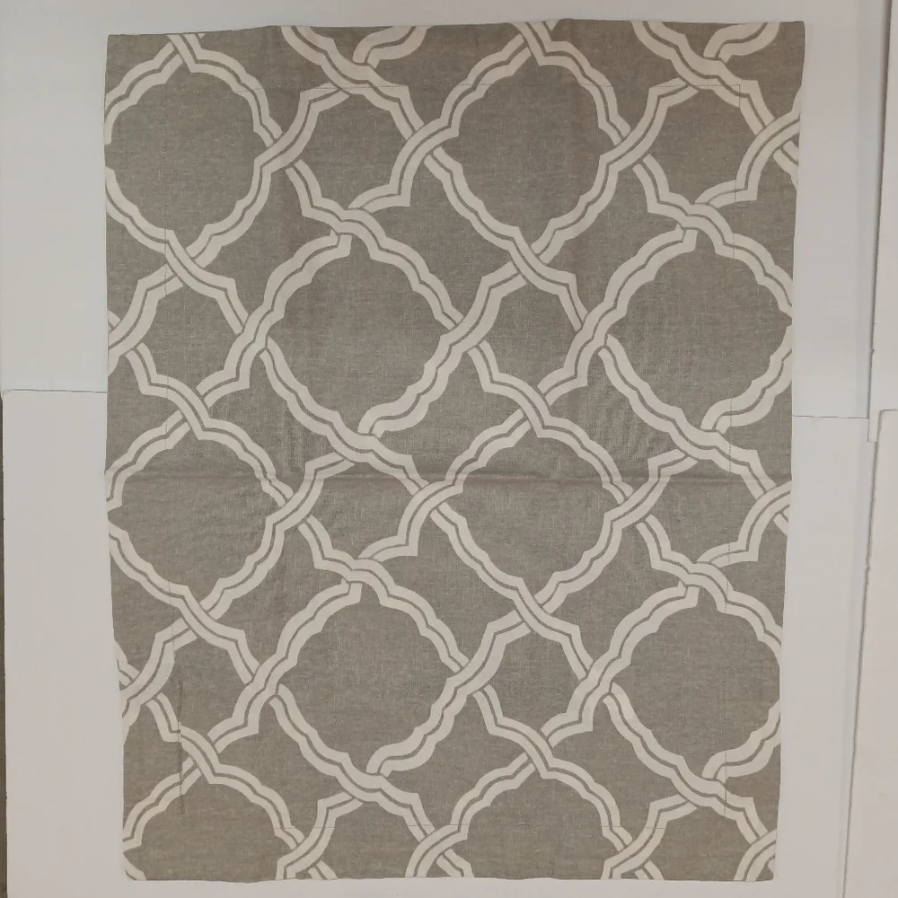 Pottery Barn Kendra Trellis Standard Pillow Shams PAIR